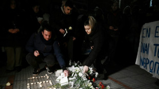 Accident de train: la Gr&egrave;ce cherche des r&eacute;ponses, le chef de gare devant la justice