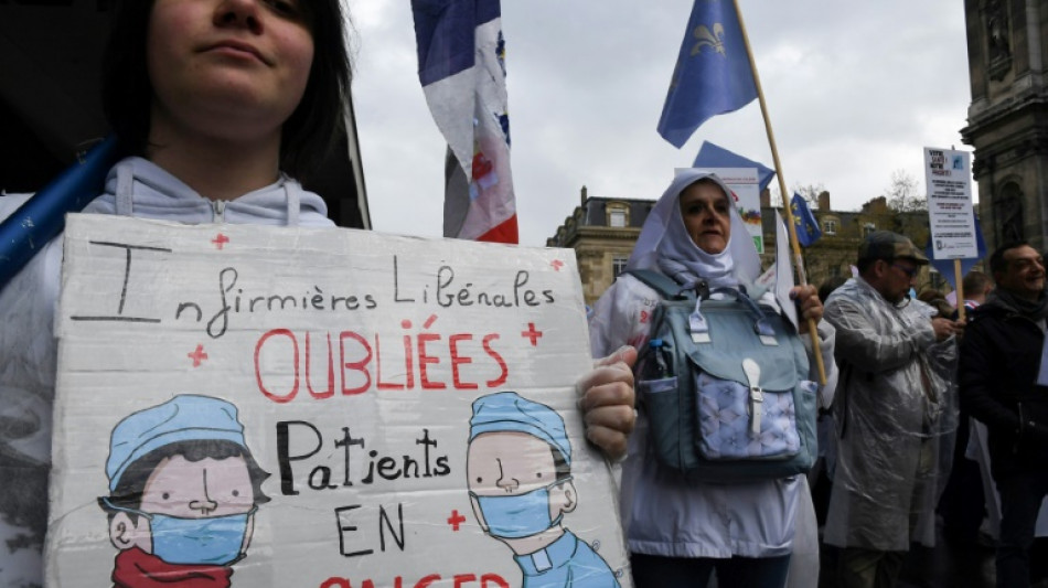 Les infirmi&egrave;res lib&eacute;rales dans la rue pour des augmentations tarifaires