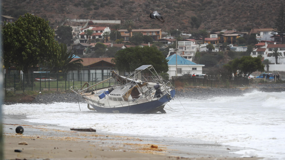 Emergenza maltempo in Cile, bilancio sale a 5 vittime e 4 dispersi