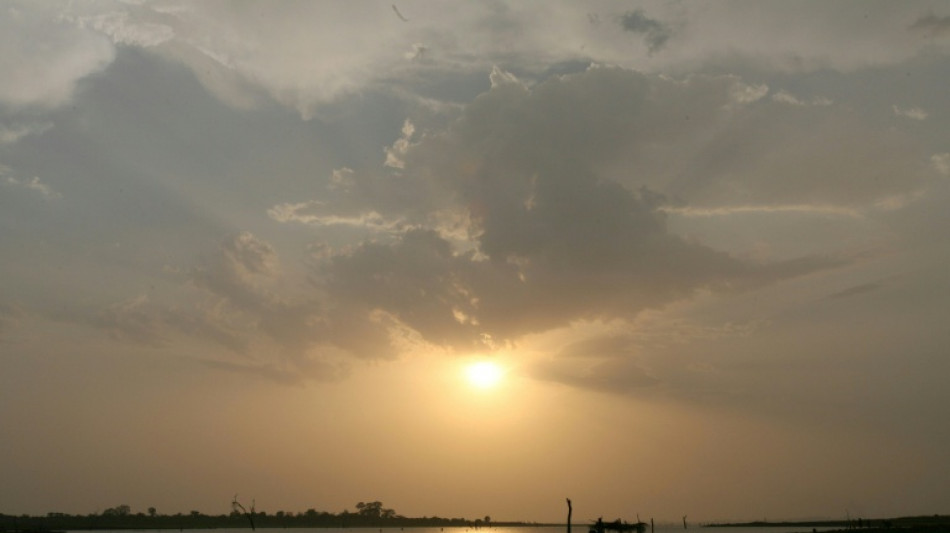 Mueren 15 personas en Ghana, la mayoría niños, por el vuelco de una embarcación