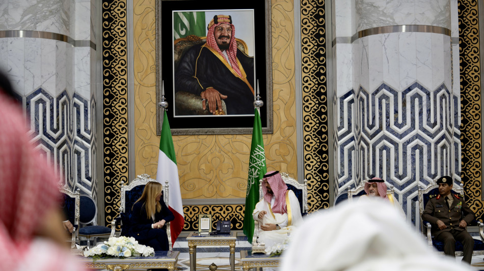 Meloni nel Golfo,dopo l'Arabia Saudita, in Qatar ed Emirati arabi uniti