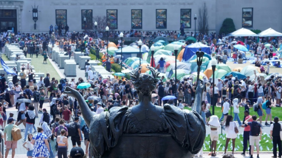 Etats-Unis: des &eacute;tudiants pro-palestiniens de Columbia bravent l'ultimatum de l'universit&eacute;