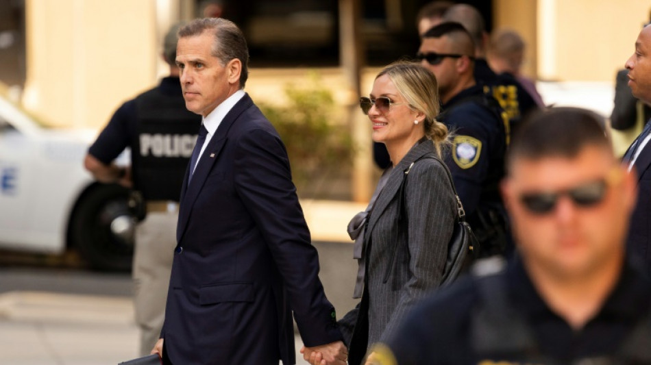 D&eacute;but du proc&egrave;s du fils de Joe Biden pour d&eacute;tention ill&eacute;gale d'arme