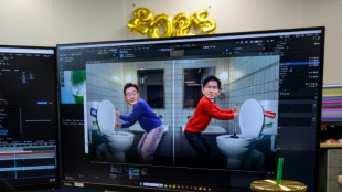 Pour pimenter la soirée électorale, la TV sud-coréenne mise sur les visuels déjantés