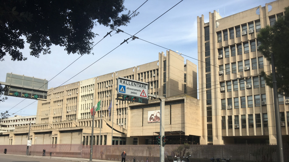 Testa di capretto sulla tomba del padre del gip di Lecce