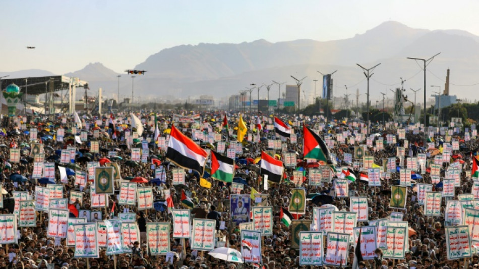 Importante manifestación en Yemen contra los ataques israelíes