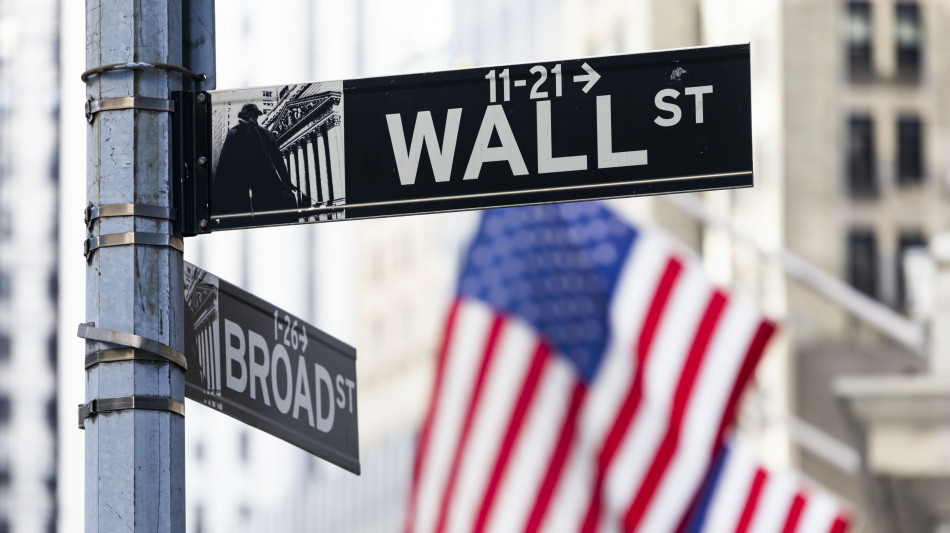 Wall Street apre in rialzo, Dj +0,27%, Nasdaq +0,46%