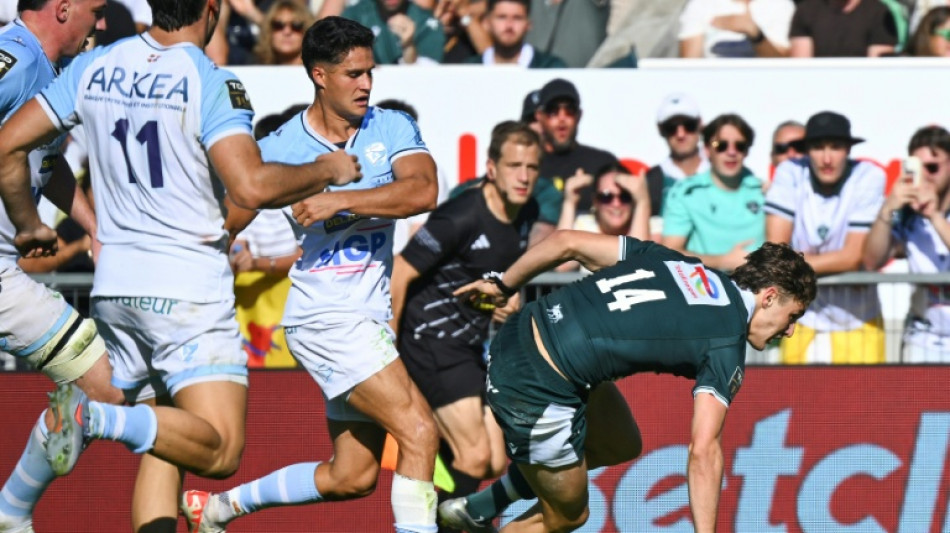 Top 14: Pau et le Stade français s'installent en tête