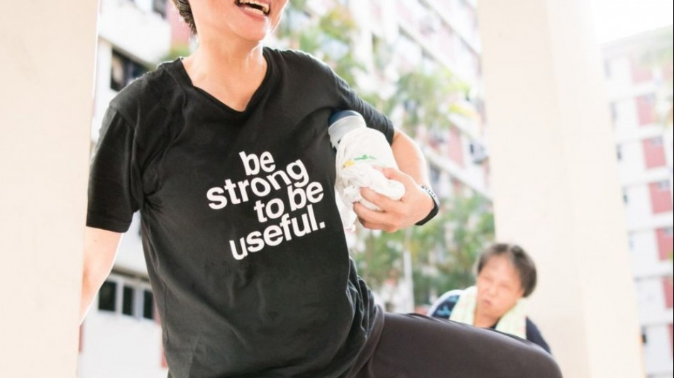 A Singapore il parkour adattato agli over 65 per rinforzare il tono muscolare