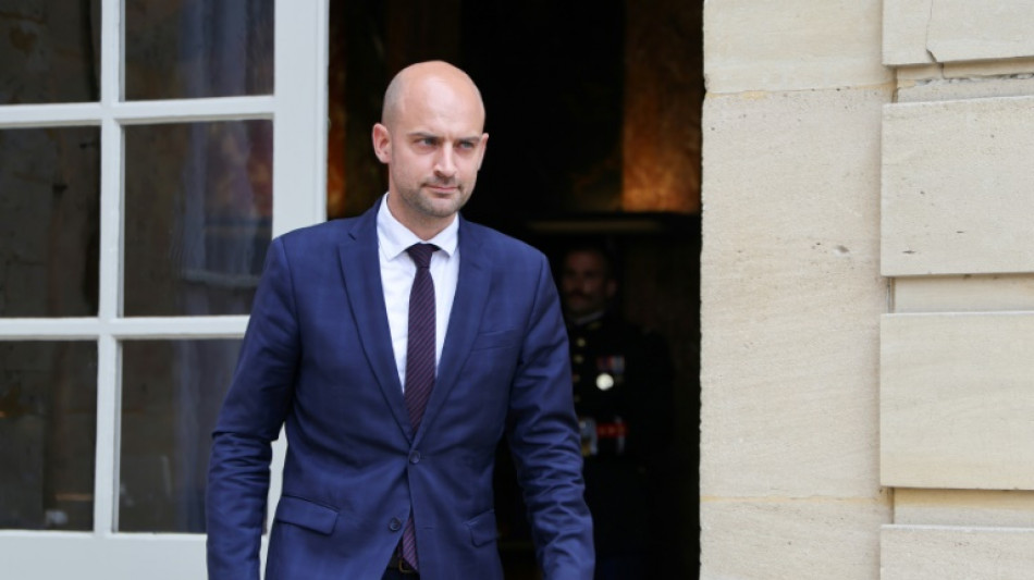 Frankreichs Premierminister stellt Macron Regierung vor - Barrot soll Au&szlig;enminister werden