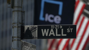 Wall Street en hausse &agrave; l'ouverture apr&egrave;s sept s&eacute;ances positives