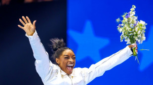 Biles, Ledecky y LeBron en delegación olímpica de EEUU con 592 atletas