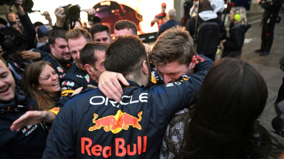Le show de la F1 tourne une nouvelle fois &agrave; la farce