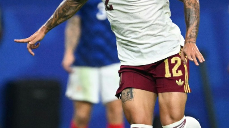 Pedro Porro &eacute; cortado da sele&ccedil;&atilde;o espanhola por les&atilde;o