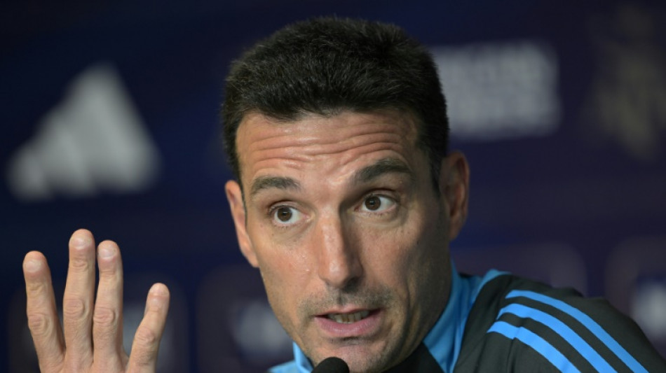 Argentina est&aacute; "numa posi&ccedil;&atilde;o insuper&aacute;vel", diz Scaloni antes de jogo contra o Chile