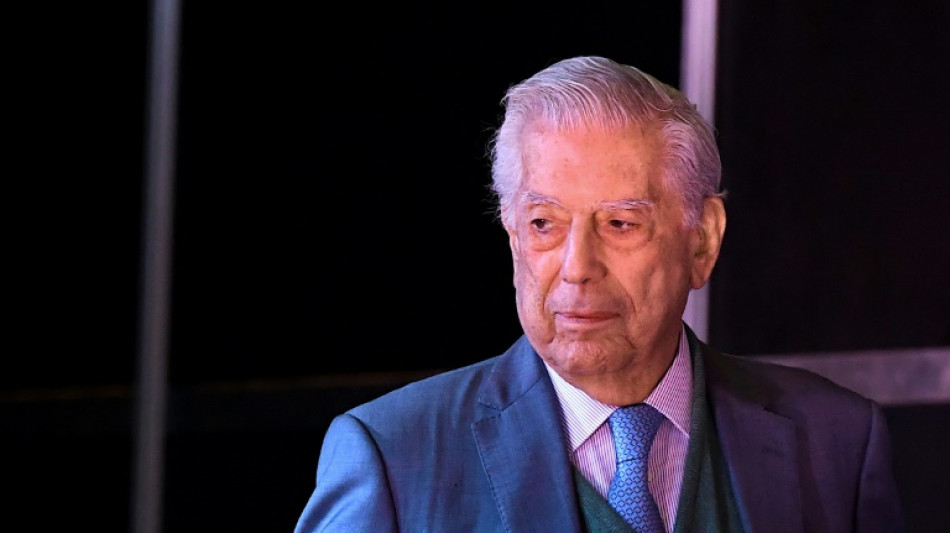 La entrada de Vargas Llosa en la Academia Francesa ser&aacute; el 9 de febrero, seg&uacute;n su traductor