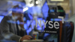 Wall Street ouvre en baisse avant une semaine macro&eacute;conomique charg&eacute;e