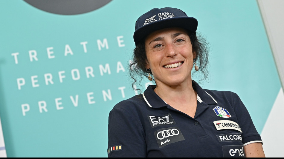 Sci: Brignone, 'miglioro ma non so quando rimetterò sci'