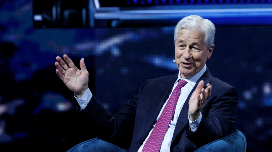 Dimon, 'grande rispetto per Powell, Fed sia indipendente'