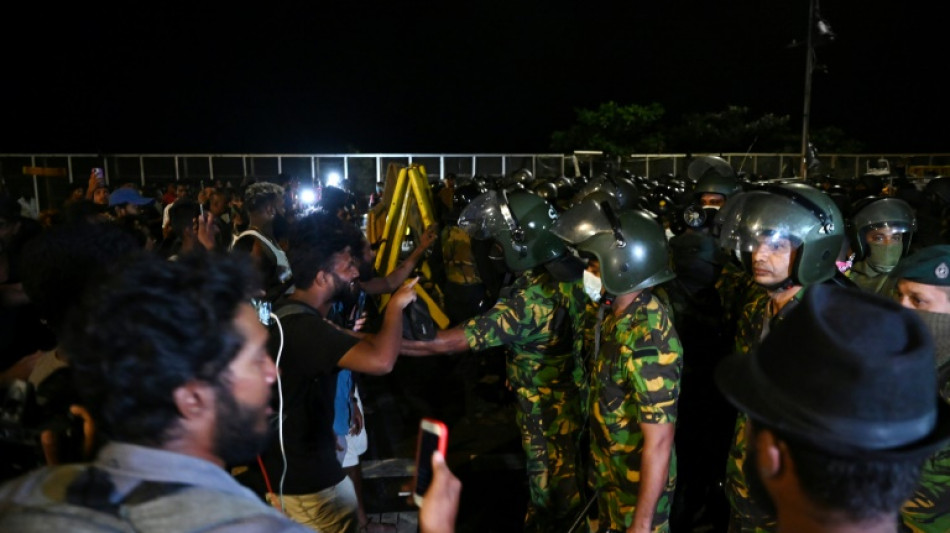 Milit&auml;r und Polizei r&auml;umen gr&ouml;&szlig;tes Protestcamp in Sri Lankas Hauptstadt Colombo 
