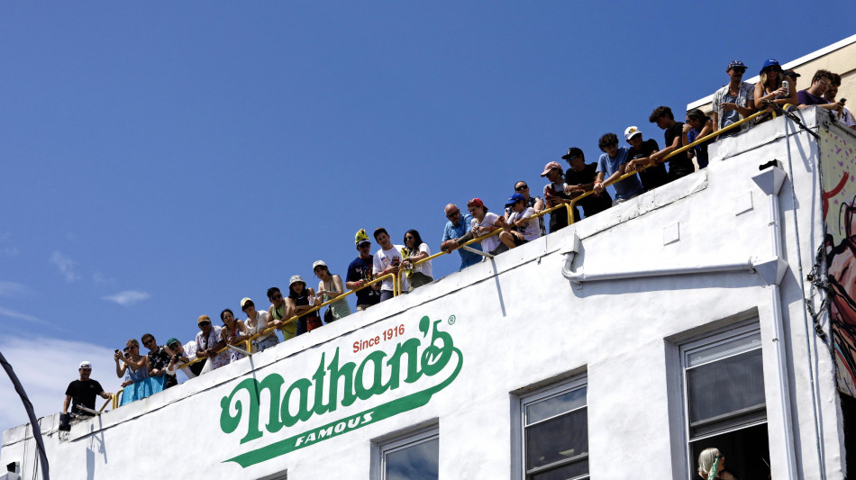 L'iconico Nathan's Famous a Ny venduto per 450 milioni di dollari