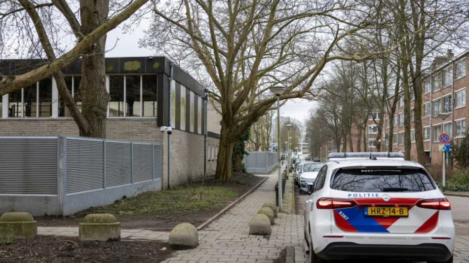 Explosion de nuit devant une &eacute;cole juive d'Amsterdam