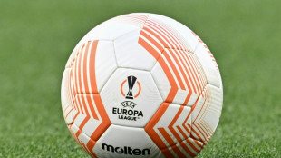 Dybala es titular con la Roma y Telles por Acuña en el Sevilla