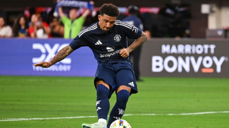 Chelsea confirma contrata&ccedil;&atilde;o de Jadon Sancho, do Manchester United