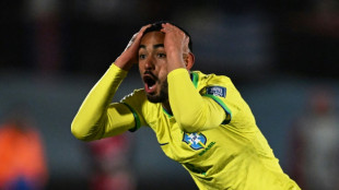 'Dinizismo' com problemas na Sele&ccedil;&atilde;o ap&oacute;s derrota para o Uruguai