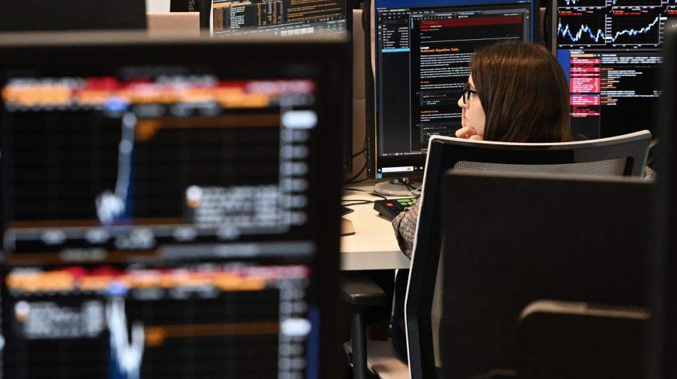 Lo spread tra Btp e Bund risale a 69,4 punti