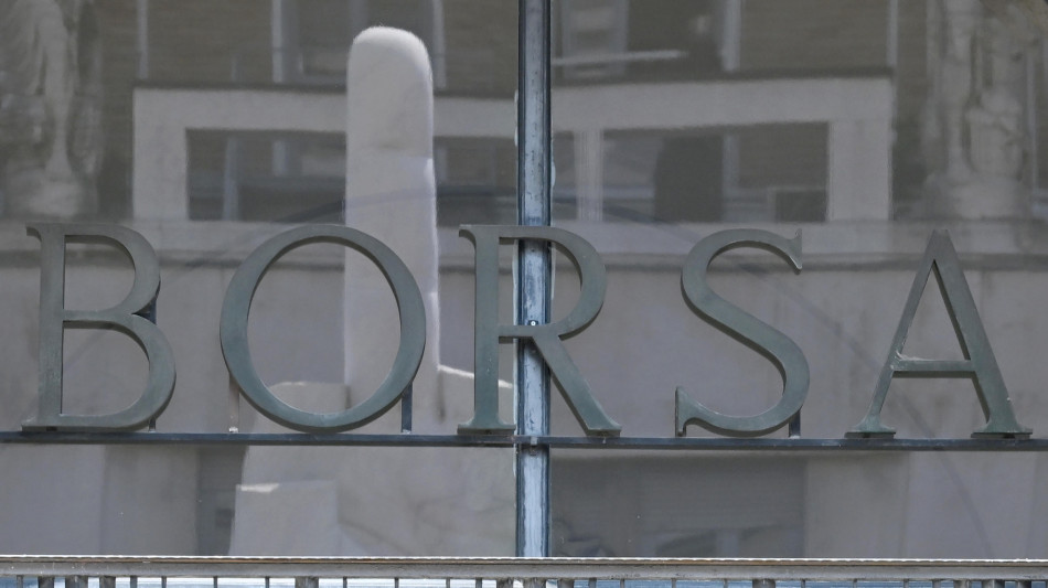 Borsa: Milano amplia il rialzo (+0,2%), effetto analisti su Stm