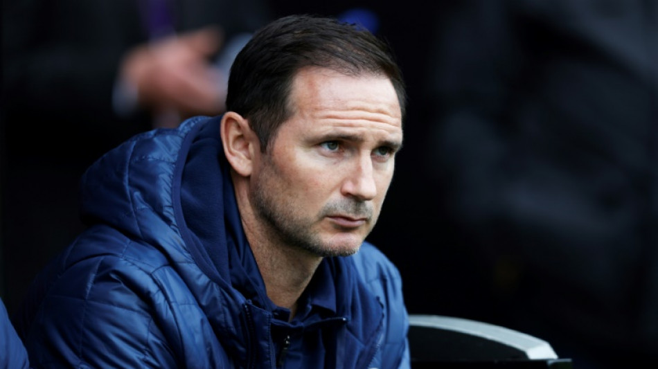 Lampard says Chelsea flops will 'play for pride'