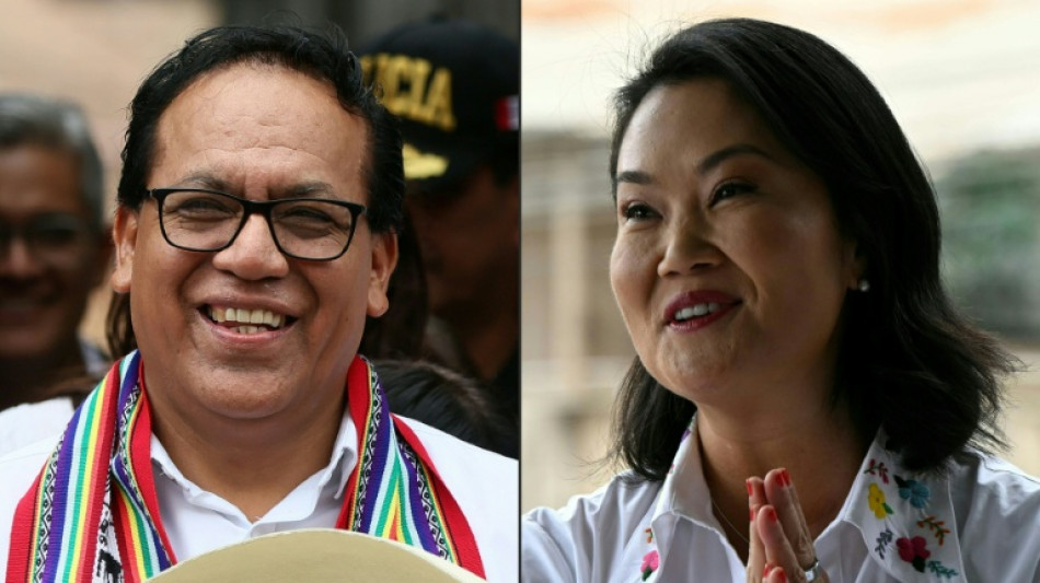 Fujimori e S&aacute;nchez disputam a presid&ecirc;ncia do Peru voto a voto
