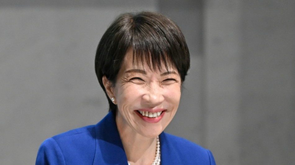 Trump convida primeira-ministra do Jap&atilde;o a visitar os EUA