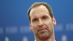 Peter Cech tambi&eacute;n abandona el Chelsea