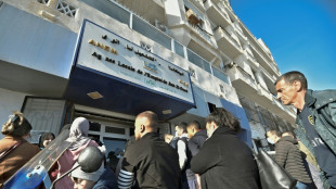 Taxa global de desemprego juvenil &eacute; a mais baixa dos &uacute;ltimos 15 anos, segundo OIT