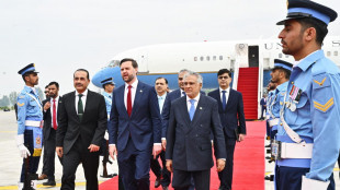 Casa Bianca, Vance andr&agrave; in Pakistan