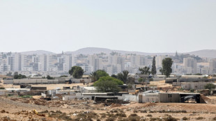 En Isra&euml;l, des B&eacute;douins se battent pour emp&ecirc;cher la disparition de leur village