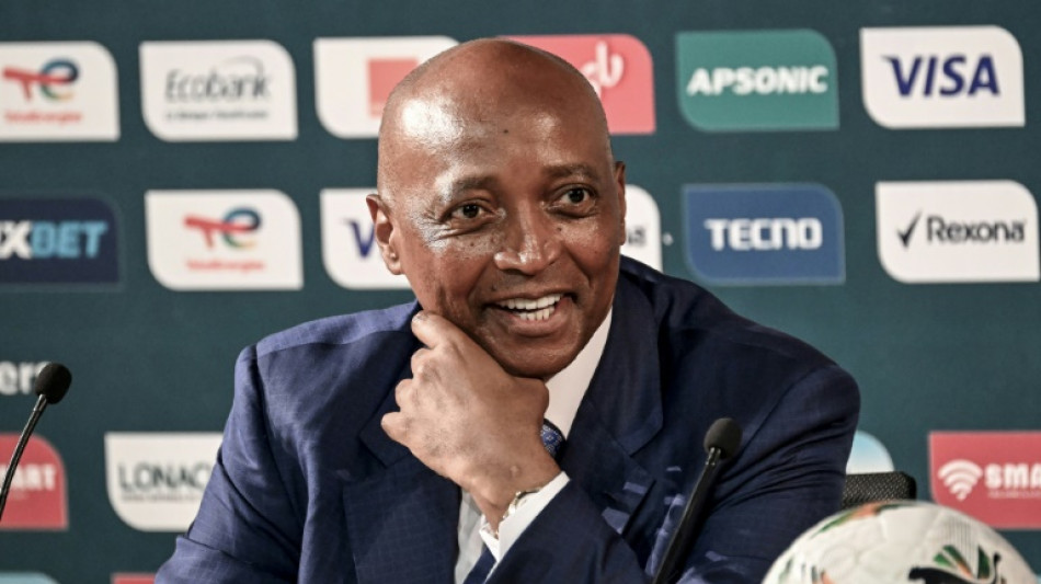 Presidente da federa&ccedil;&atilde;o africana diz que confia na seguran&ccedil;a da CAN