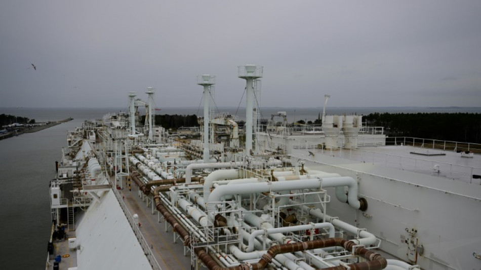 Bundestag stimmt f&uuml;r Bau von LNG-Terminal auf R&uuml;gen