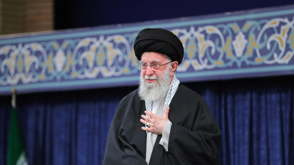 Khamenei, 'non ingigantire n&eacute; sminuire attacco israeliano'