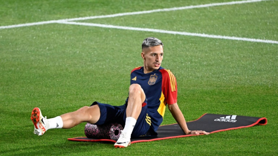 Bayern anuncia contrata&ccedil;&atilde;o do atacante espanhol Bryan Zaragoza