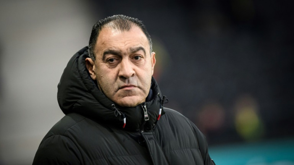 L1: l'ancien entra&icirc;neur Bouhazama quitte Angers