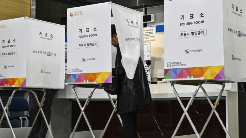 Aux l&eacute;gislatives en Cor&eacute;e du Sud, les &eacute;lecteurs choisiront ceux qu'ils d&eacute;testent le moins