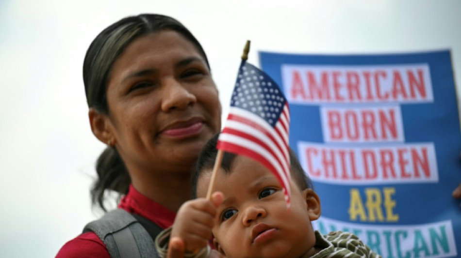Suprema Corte dos EUA indecisa sobre poder dos juízes na cidadania por nascimento