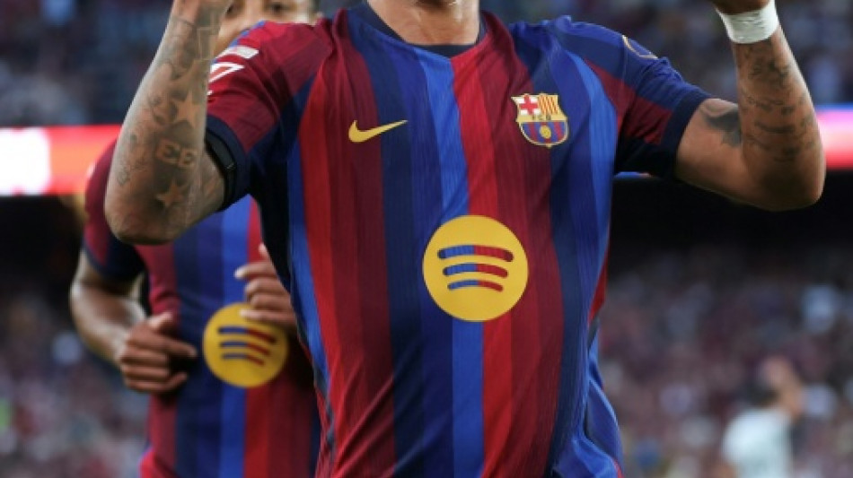 Barcelona atropela Getafe e segue 100%; Atl&eacute;tico vence no apagar das luzes