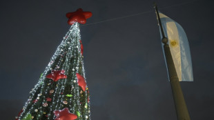 De magasin en magasin &agrave; la recherche d'un cadeau de No&euml;l dans une Argentine en crise