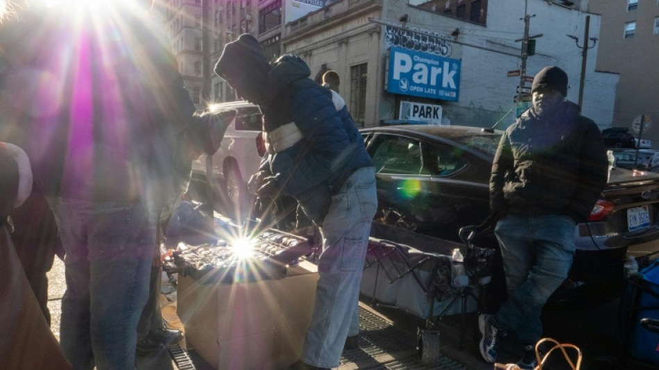 EEUU paraliza los procesos de residencia y ciudadan&iacute;a a migrantes de Cuba, Venezuela y otros 17 pa&iacute;ses