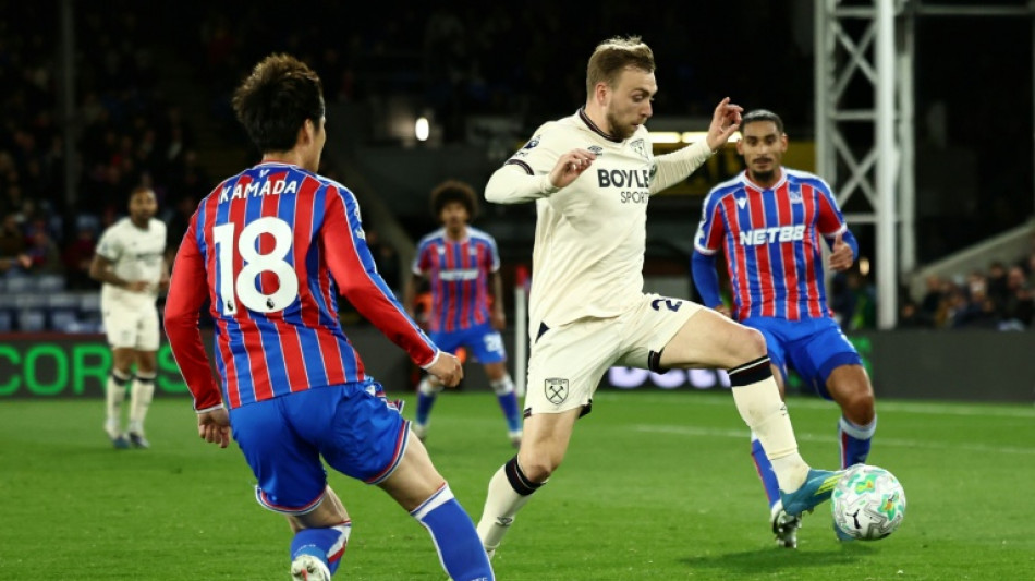 West Ham's draw at Palace relegates Wolves, piles pressure on Spurs