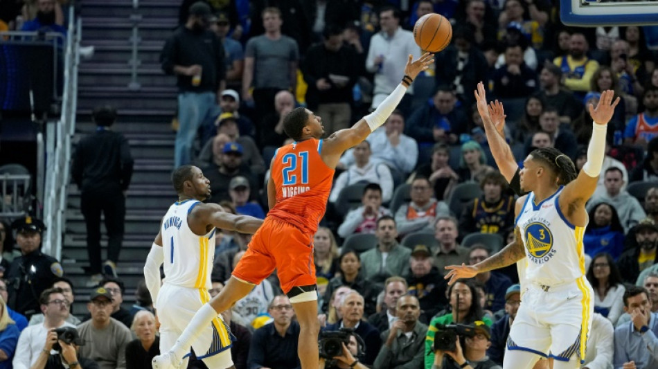 Thunder beat Warriors to bag 13th straight win, Celtics down Knicks